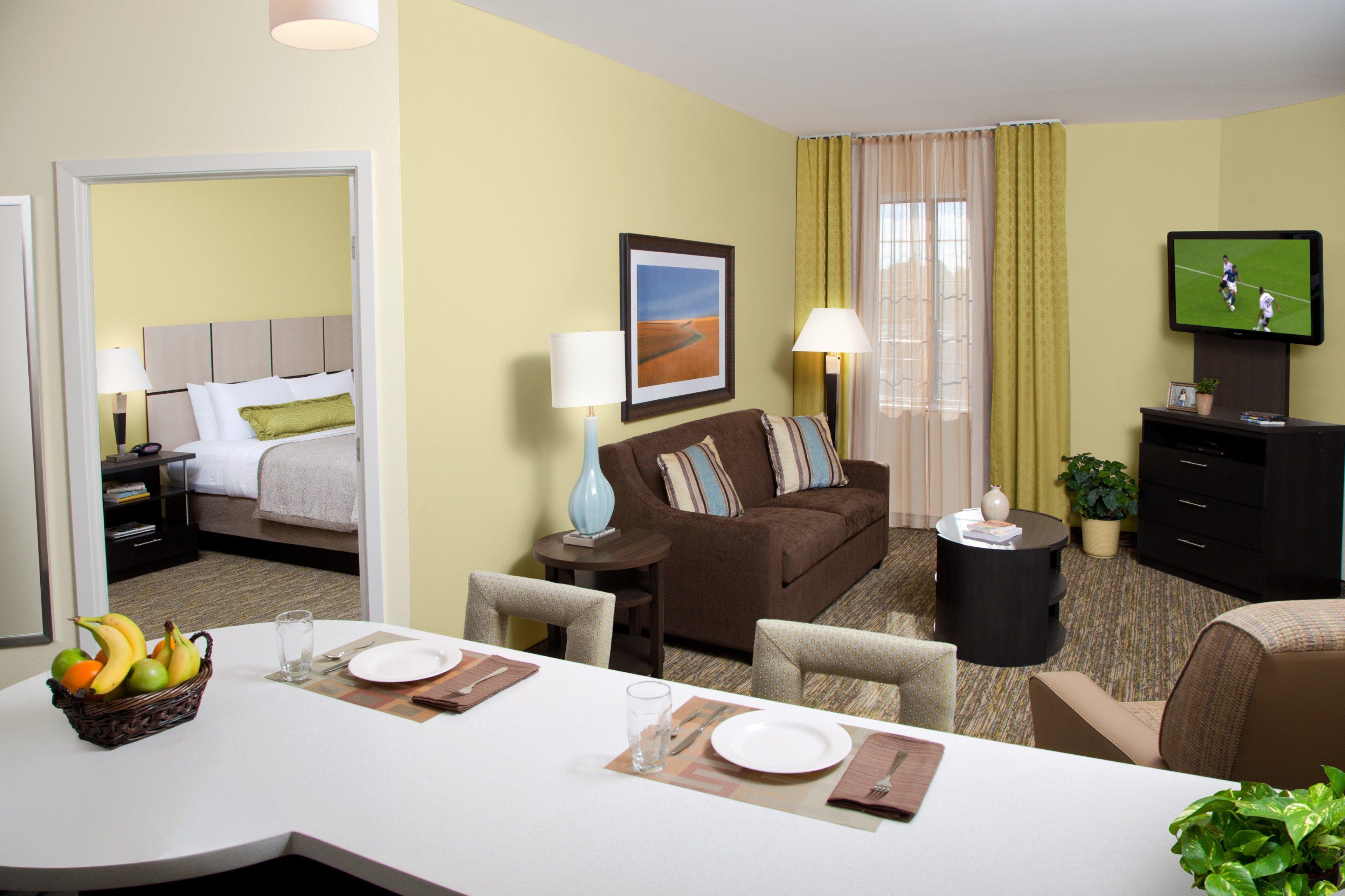 Candlewood Suites Philadelphia - Airport Area By Ihg Chester Zewnętrze zdjęcie