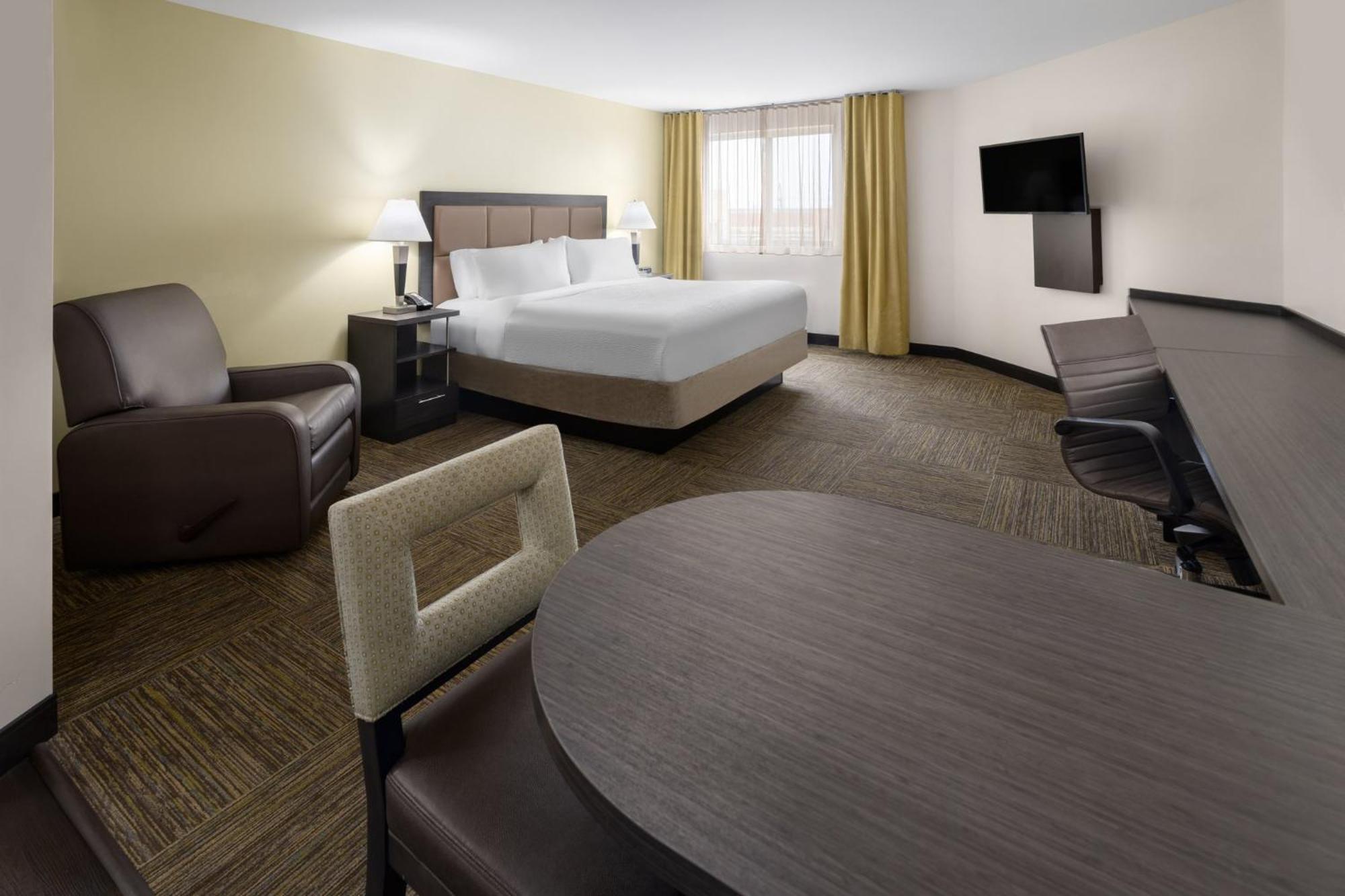 Candlewood Suites Philadelphia - Airport Area By Ihg Chester Zewnętrze zdjęcie