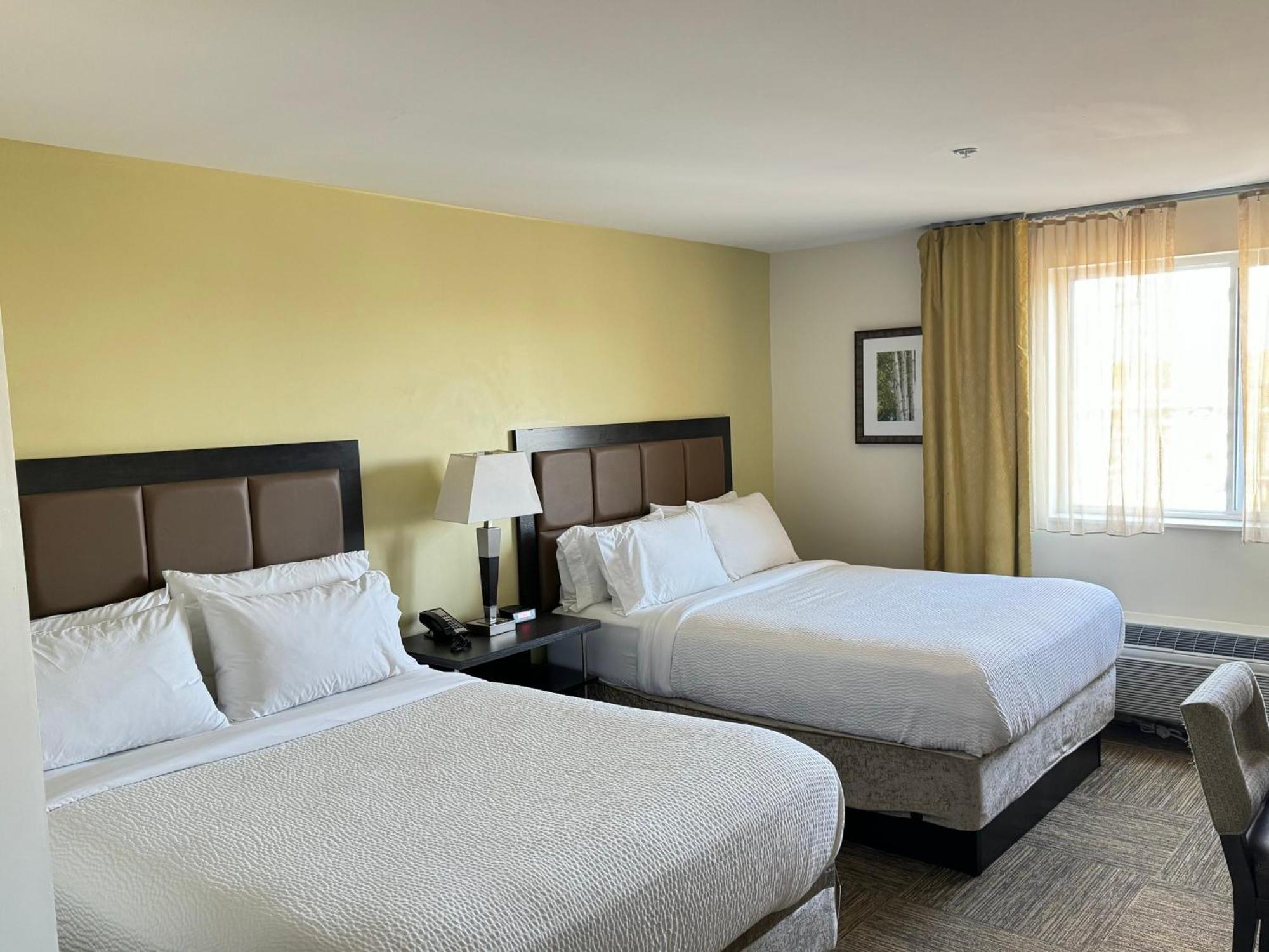 Candlewood Suites Philadelphia - Airport Area By Ihg Chester Zewnętrze zdjęcie